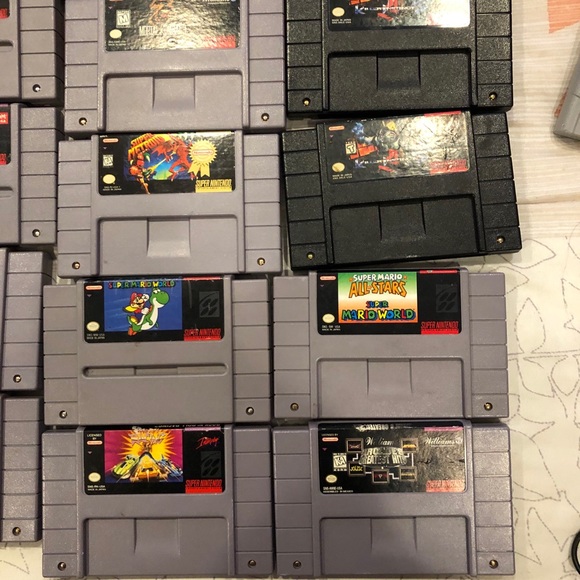 Super Nintendo Game Console - Picture 6 of 6
